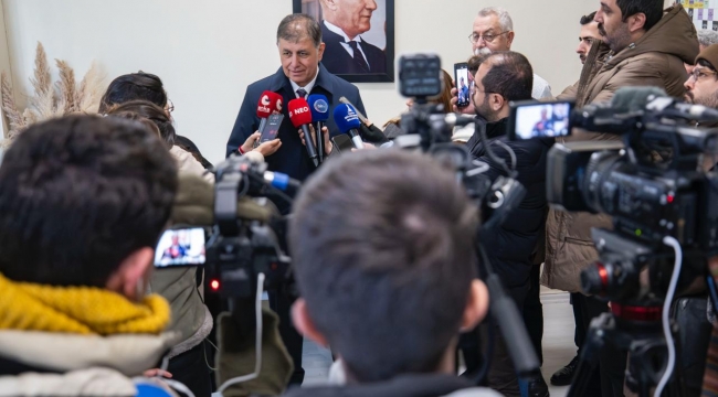 Başkan Tugay: Hizmette ayrım yok