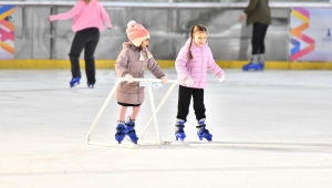 Büyükşehir Kültürpark ve Bostanlı’da buz pisti kuruyor