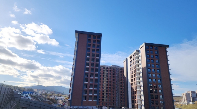 İzmir’de güvenli kent hedefiyle dönüşüm süreci sürüyor