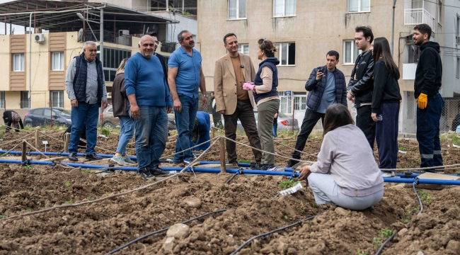 Bornova’da umut toprakla büyüyor