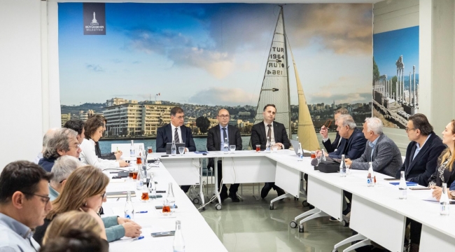 İzmir’in 8 Bin 500 yıllık hazinesi masaya yatırıldı