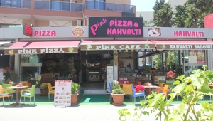 Pink Pizza Bistro
