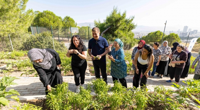 Mahalle bostanlarında üretim ve dayanışma büyüyor