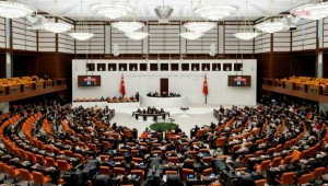 Meclis'te yeni oturma düzeni belli oldu... CHP'liler DEM ile MHP arasında oturacak