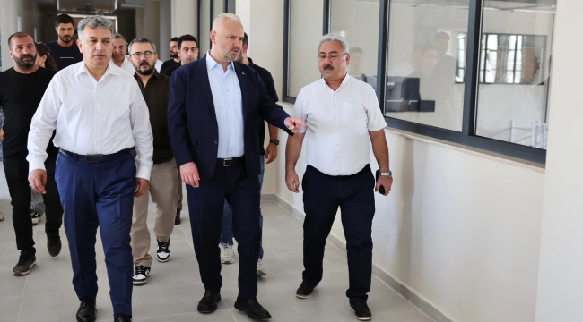 Menemen'in yepyeni gençlik merkezi için geri sayım başladı