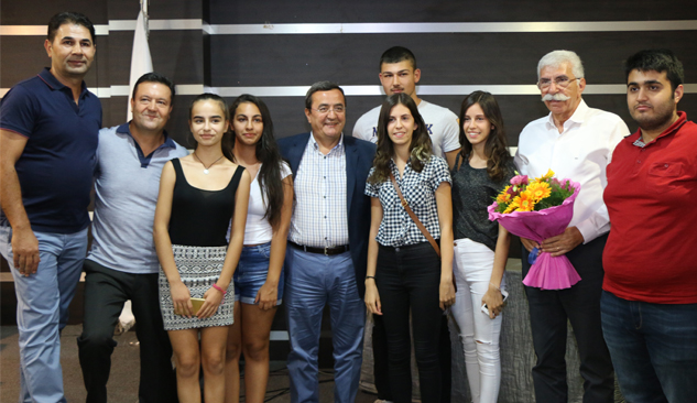 Üniversite Kazanan NARBEM Öğrencilerinden Meclise Teşekkür Ziyareti