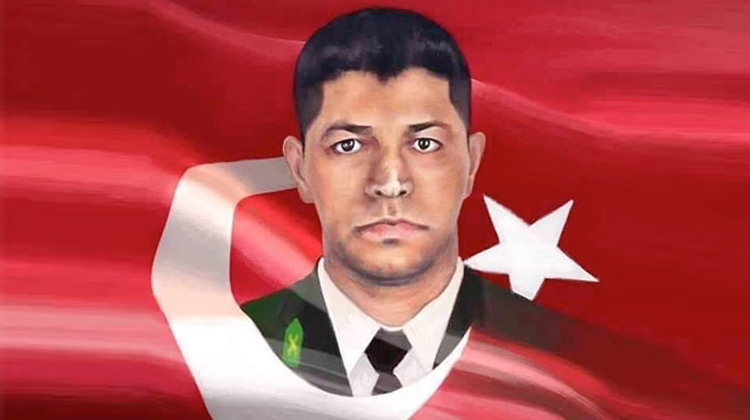 Kahraman Şehit Halisdemir Şiirlerde Yaşayacak