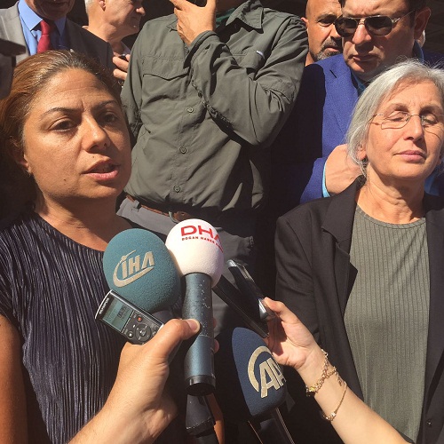 Hangi dağ efkarlıysa orada olacağız