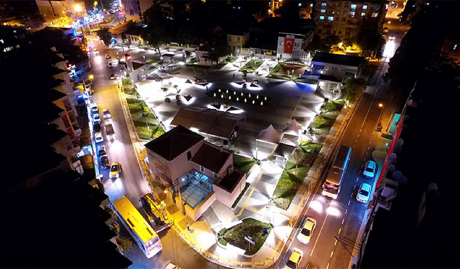 Büyükşehir’den yatırım rekorurn2016, İzmir’e iyi geldi
