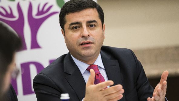 Selahattin Demirtaş'a 5 ay hapis cezası