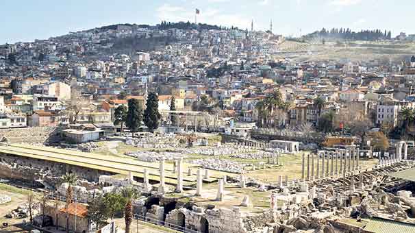 Total Türkiye ile Smyrna tarihi aralanıyor