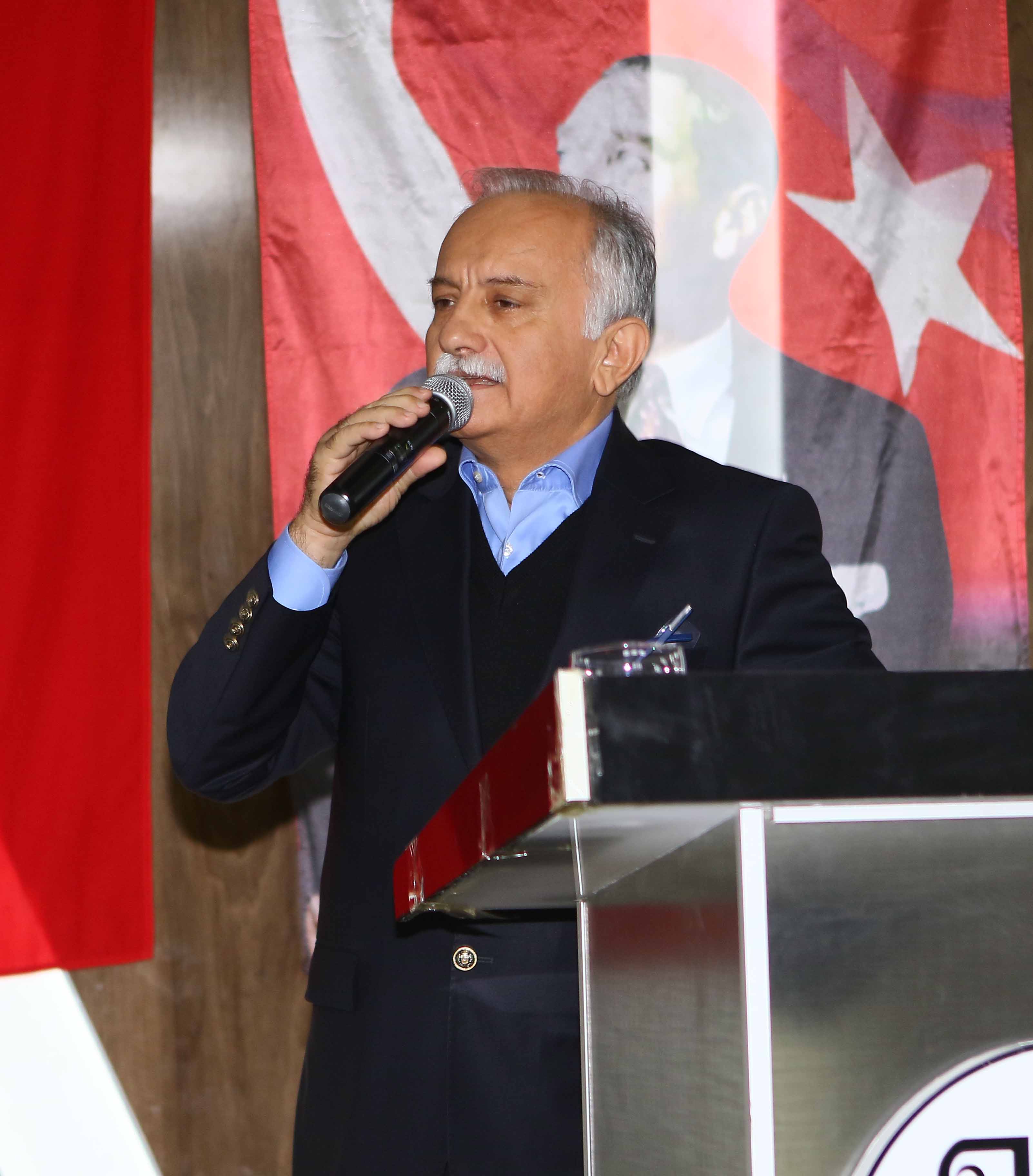 Erzincanlılar Bayraklı'da buluştu
