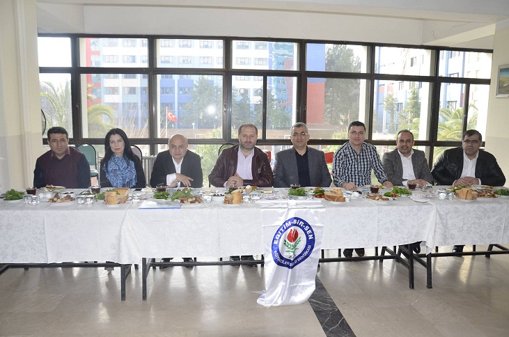 Eğitmenlerin Sorunları Masaya Yatırıldı