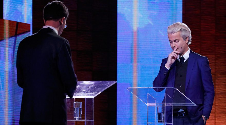 ERDOĞAN’I DESTEKLEYEN TERK ETSİN’