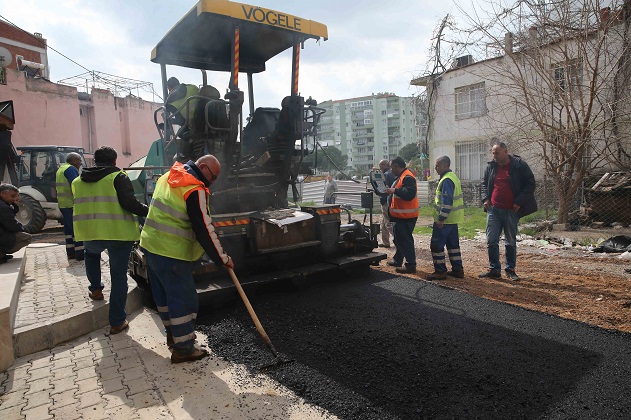 AKPINAR’DAN KARŞIYAKA’YA HİZMET YAĞIYOR