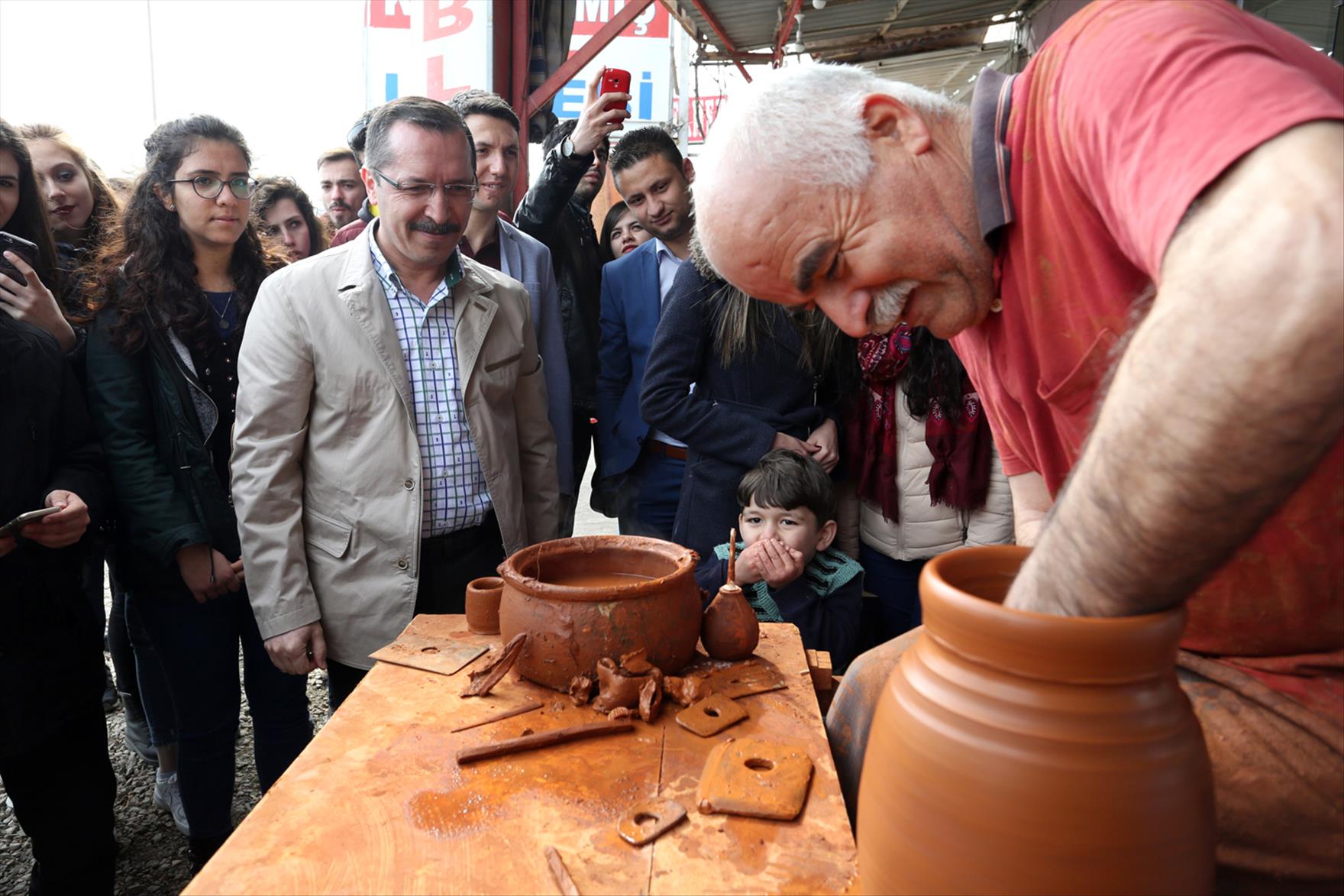 İlçe tanıtımları kapsamında Serinhisar’ı gezdiler