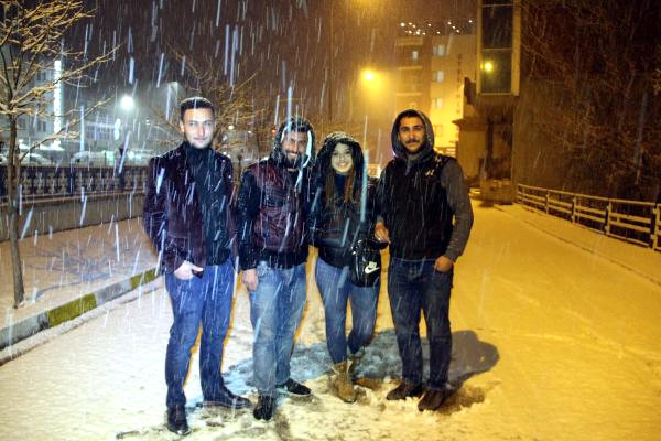 Doğu'da Nevruz Soğuğu ve Kar Yağışı Etkili Oldu