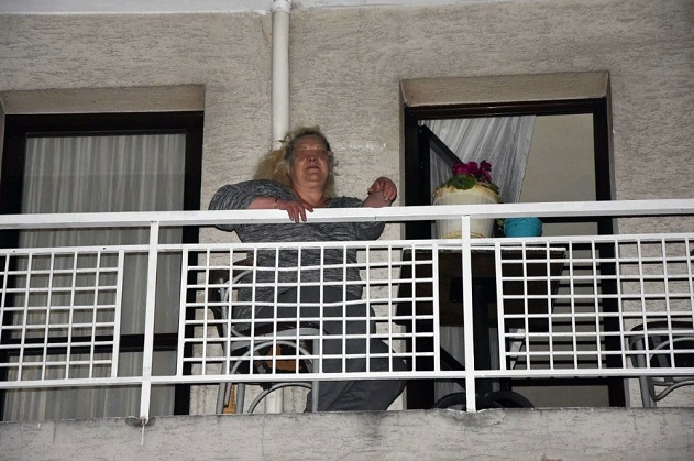 TAHAMMÜLSÜZ DEMOKRATLAR YİNE SALDIRDI