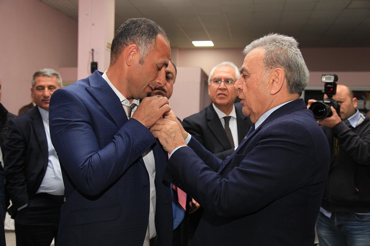 HAYIR ONUN HAMURUNDA VAR