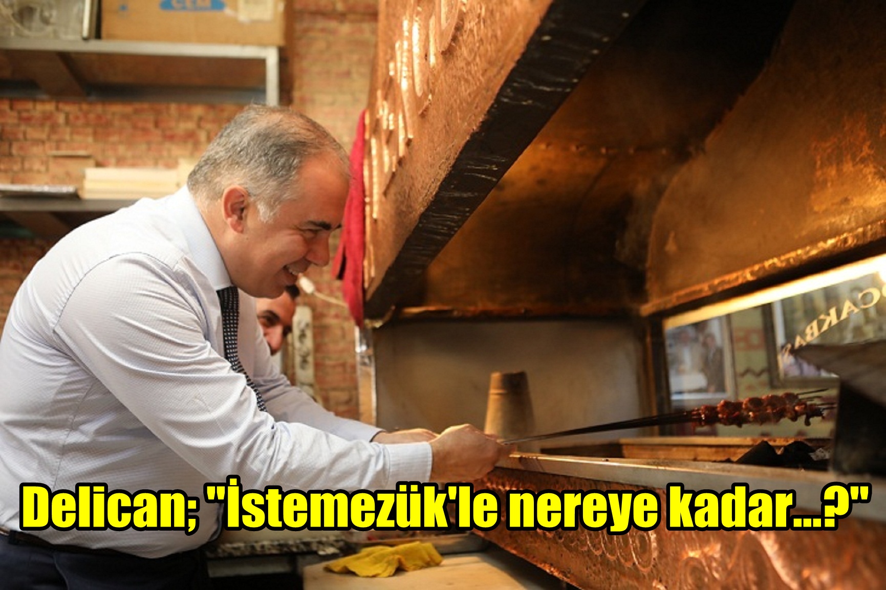 Esnafla bir araya gelen AK Parti İzmir İl Başkanı Bülent Delican; "İstemezük'le nereye kadar...?"