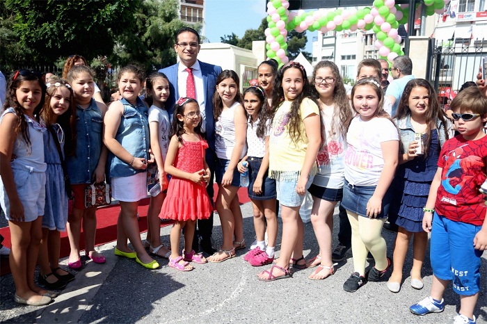 Bornova Belediyesi’nin spor ve hobi kursları başladı