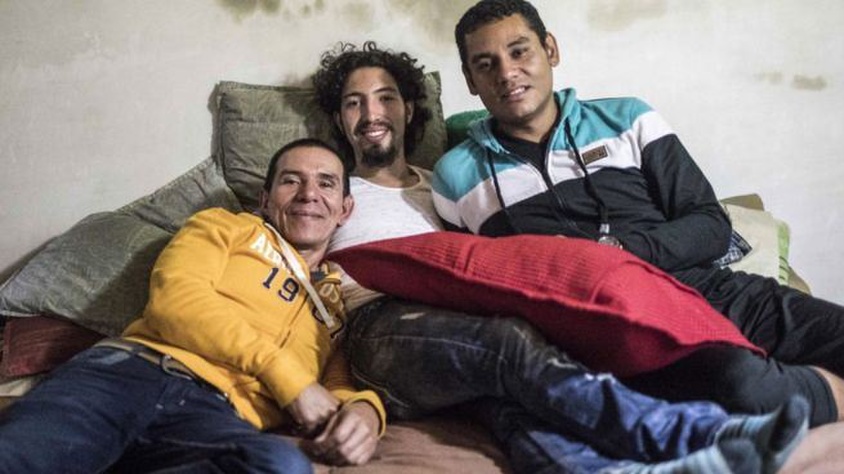 Kolombiya'da üç erkeğin 'evlenmesine' onay