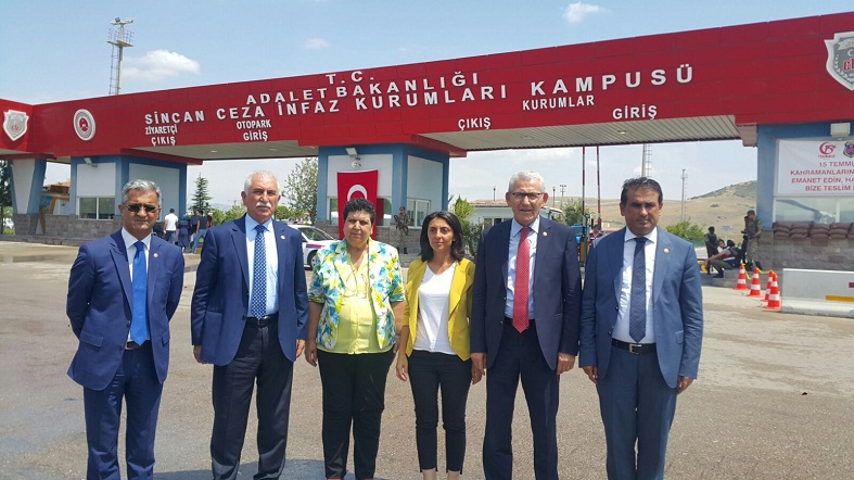 "ADALET İÇİN TAHLİYE ve İŞE İADE"