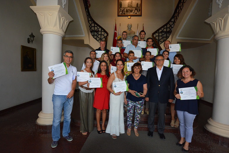 rnİspanyol zeytinyağı tadım uzmanı, İTB’de eğitim verdi