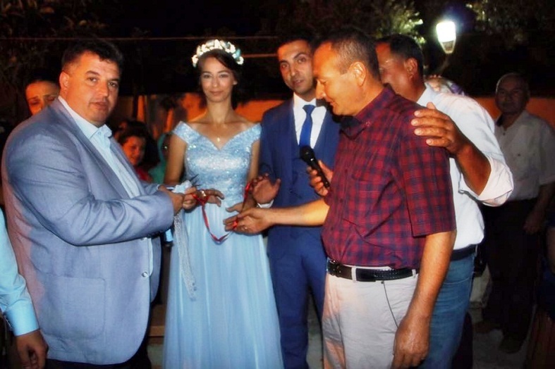 KINIK BELEDİYE MECLİS ÜYESİNİN MUTLU GÜNÜ