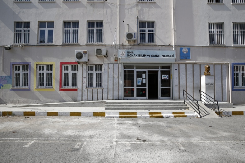 Konak’tan Eğitime Büyük Destek