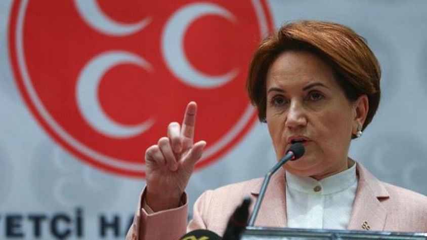 MHP'de Meral Akşener için 625 istifa
