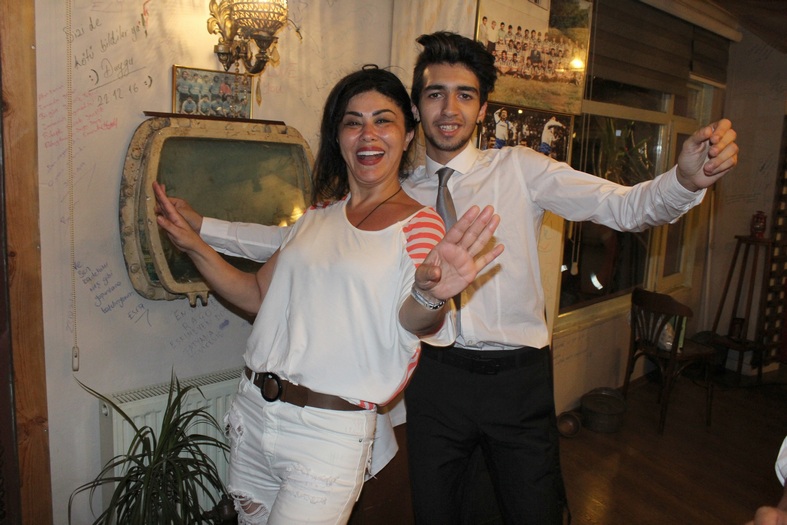 ÇAĞATAY AKMAN NUR ERTÜRK SHOW