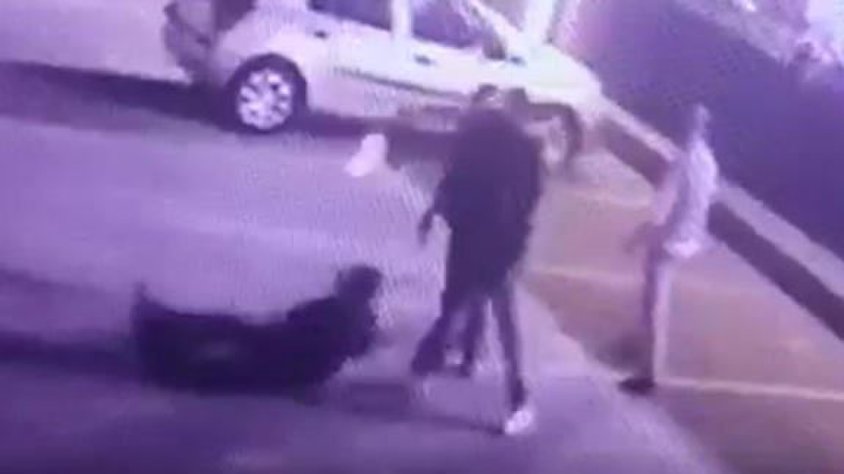 Kafe işleten adamın karısına çiçek gönderdi! 11 kurşunla hastanelik oldu